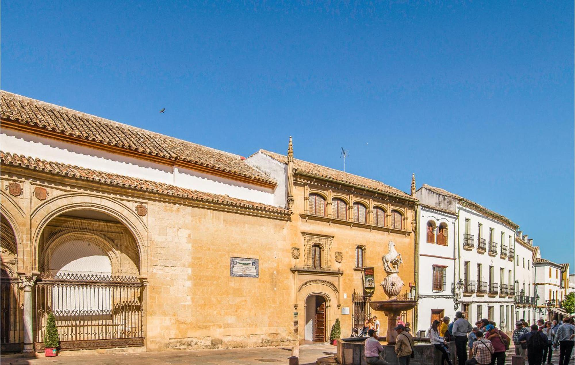 Lovely Apartment In Cordoba With Kitchen מראה חיצוני תמונה