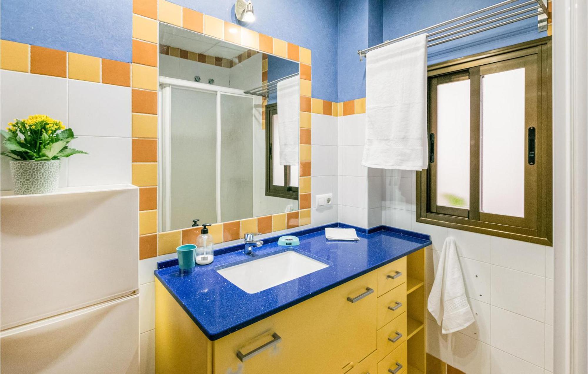 Lovely Apartment In Cordoba With Kitchen מראה חיצוני תמונה